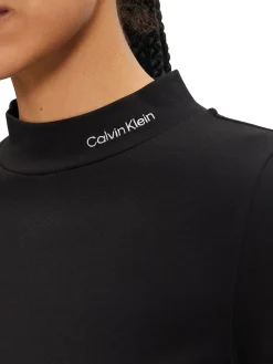 Abito a maniche lunghe con logo sul collo nero