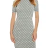 Abito in maglia aderente con logo su texture salvia