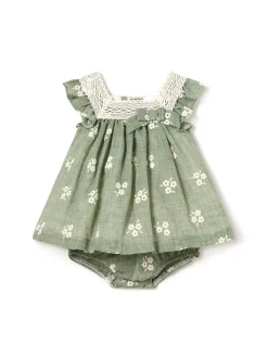 Abito in tulle ricamato verde
