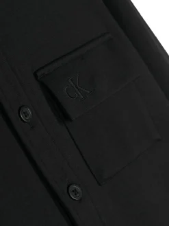 Camicia con tascone nero