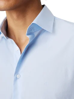 Camicia in popeline elasticizzato celeste