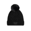 Cappello a trecce con pon pon nero