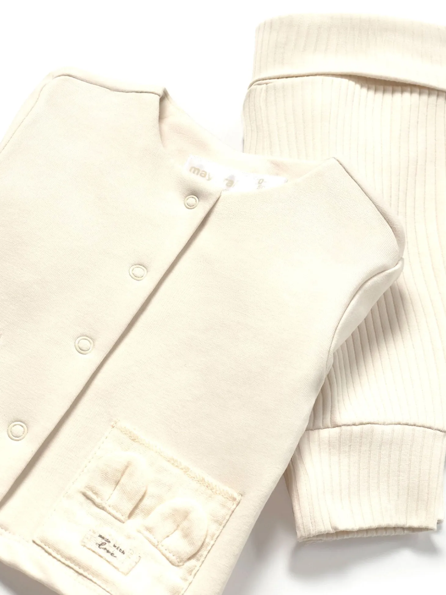 Completo cardigan, t-shirt e pantalone ceramica