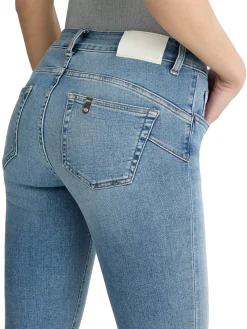 Jeans skinny modello 5 tasche e risvolto denim chiaro