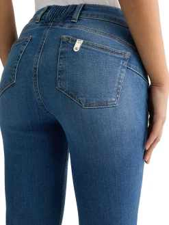 Jeans zampa con inserto elastico sul dietro denim medio