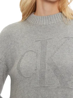 Maglione a coste con logo intarsiato sul petto grigio chiaro