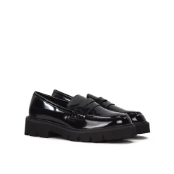 Mocassini verniciato con suola chunky nero