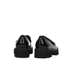 Mocassini verniciato con suola chunky nero
