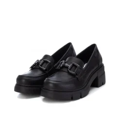 Mocassino con tacco largo e fibbia nero