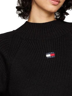 Pullover squadrato con distintivo nero