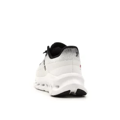 Sneakers CLOUDTILT black ivory