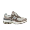 Sneakers M2002 textile beige