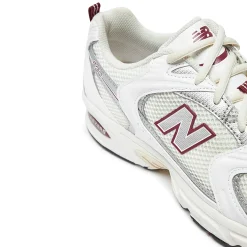 Sneakers MR530 in mesh bianco