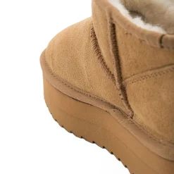 Stivaletto platform suede con fodera in lana beige